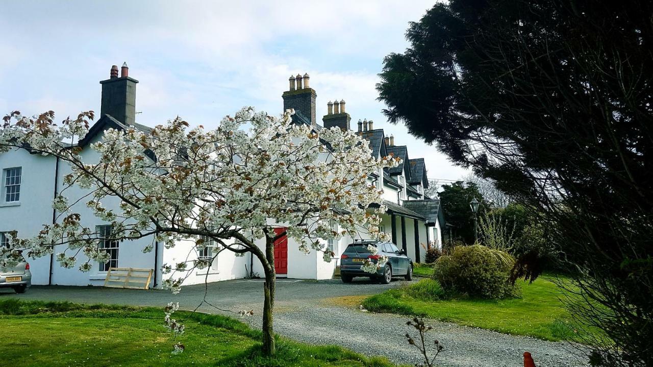 Bryansford Cottage Bagian luar foto