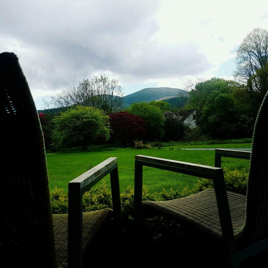 Bryansford Cottage Bagian luar foto